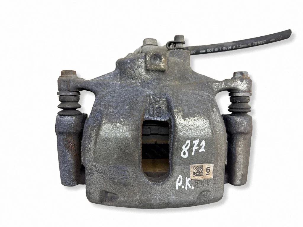 Front brake caliper – left