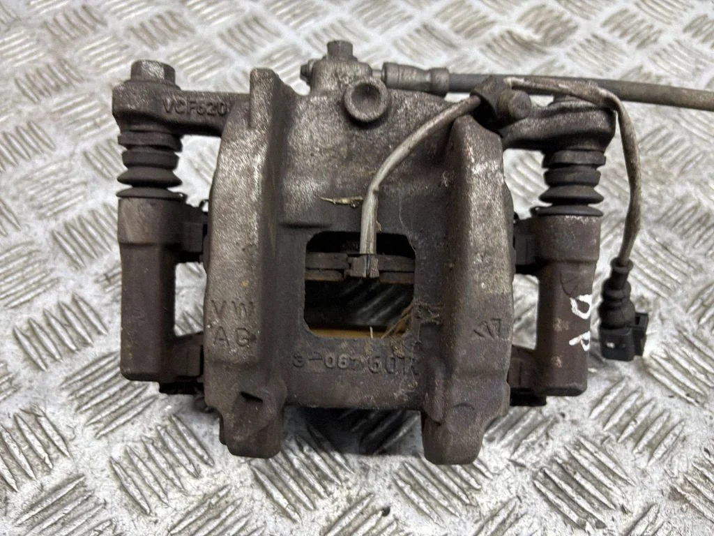 Front brake caliper – Skoda Enyaq iV (2020-)