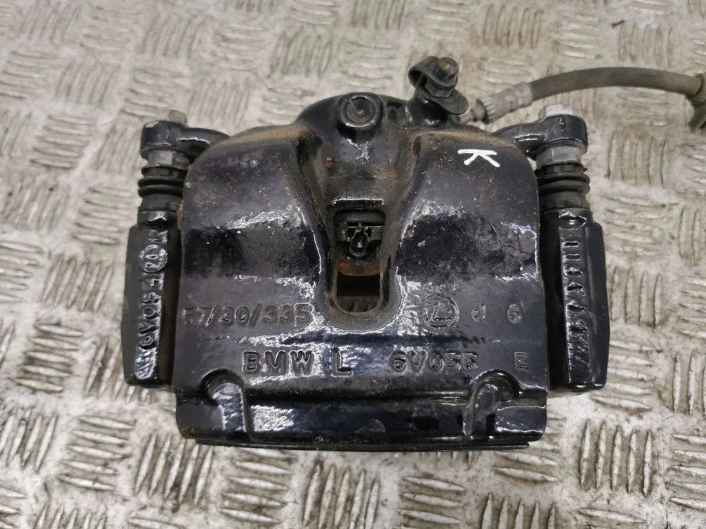 Front brake caliper 8837919