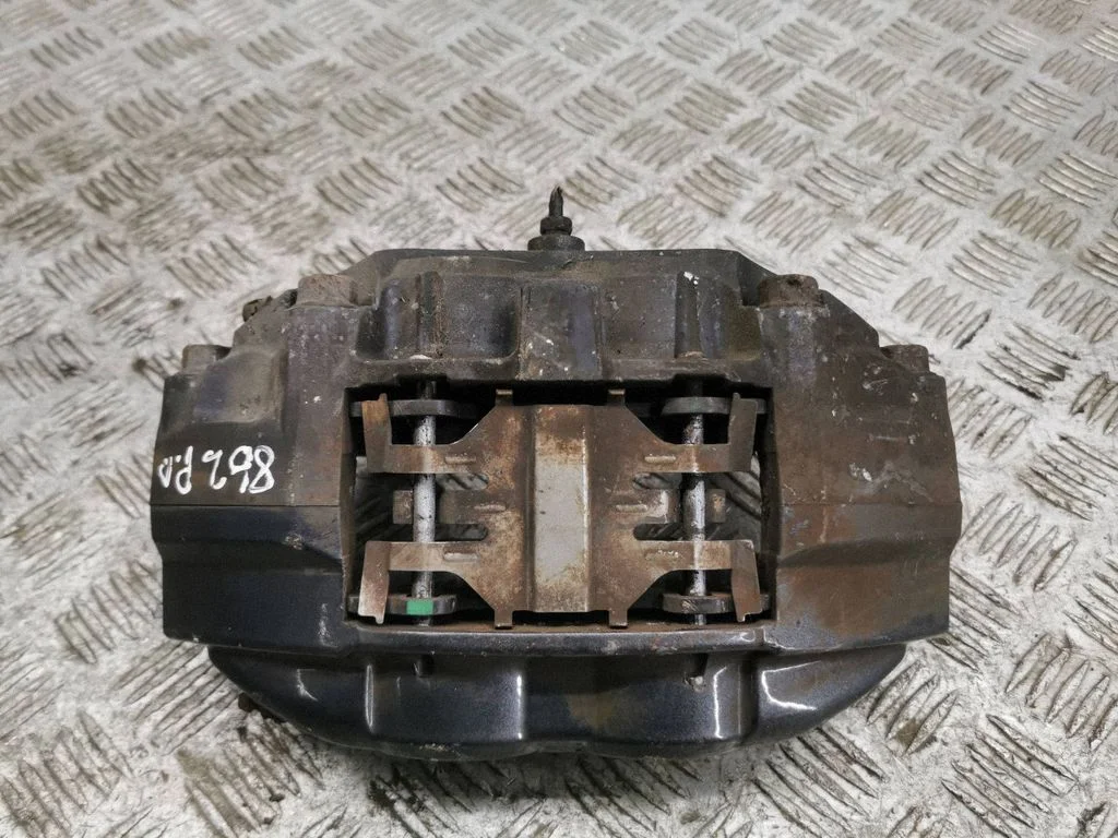 Front brake caliper – right