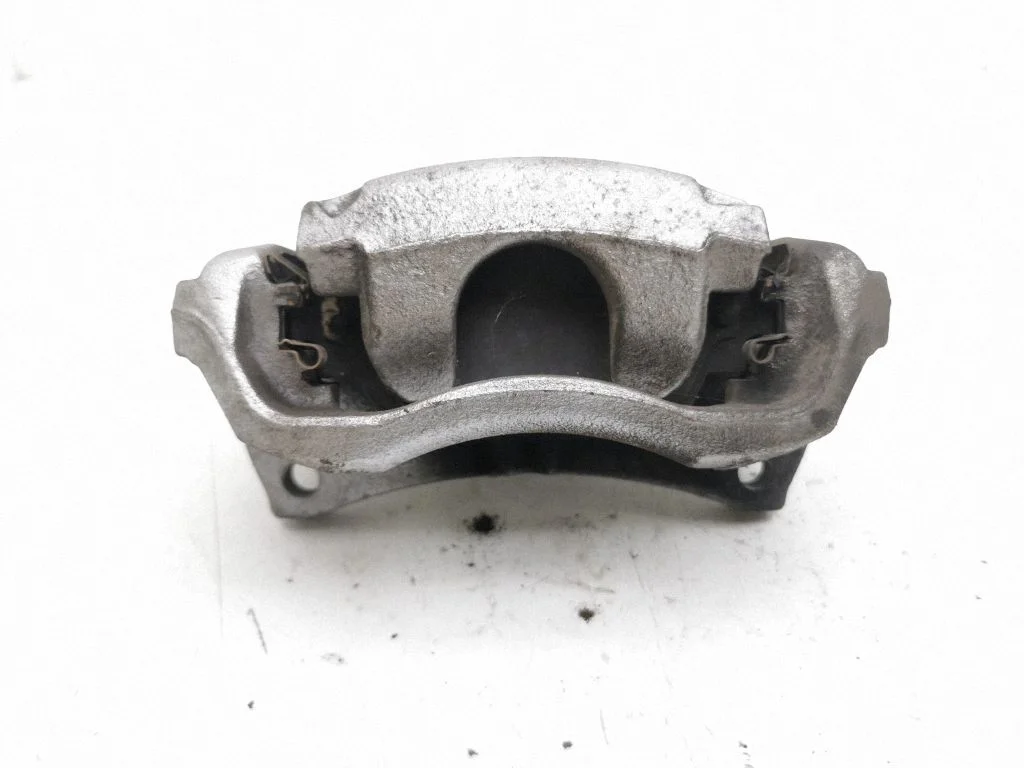Front brake caliper – right