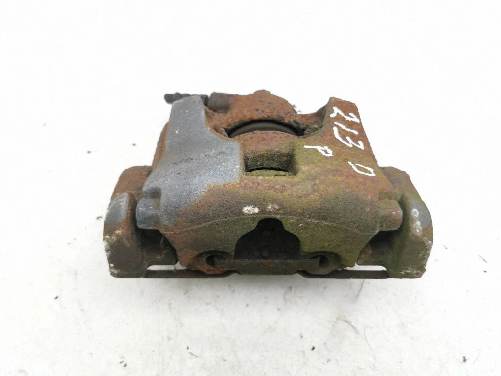 Front brake caliper – right