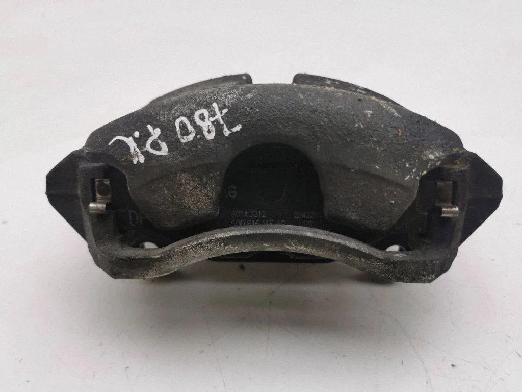 Front brake caliper – left