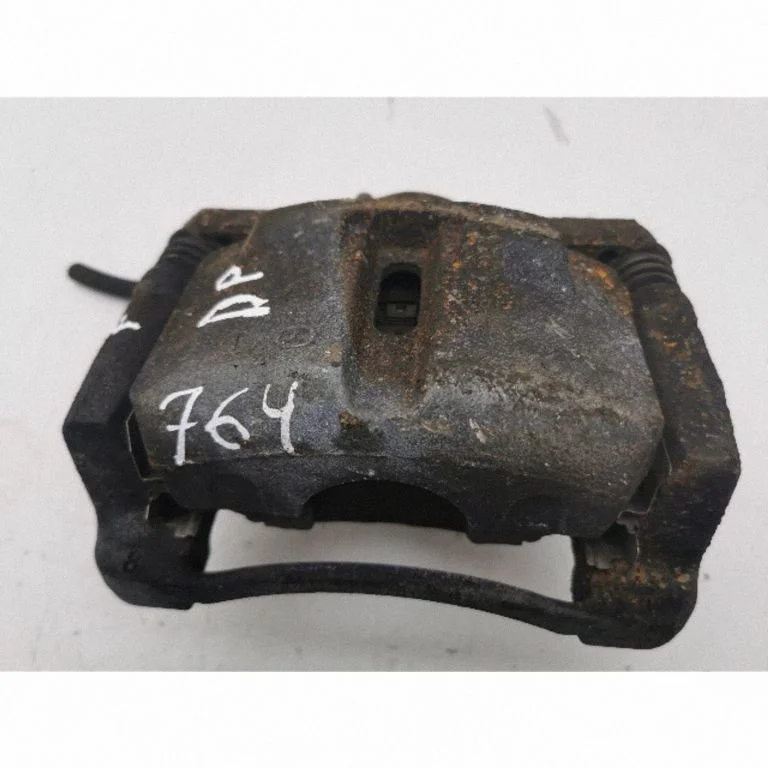 Front brake caliper – right