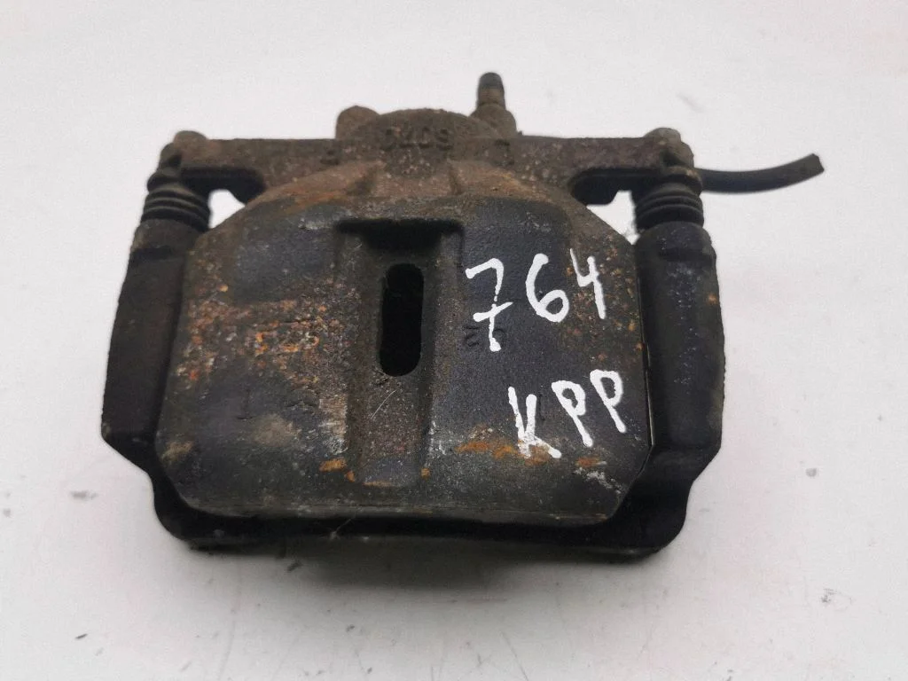 Front brake caliper – left
