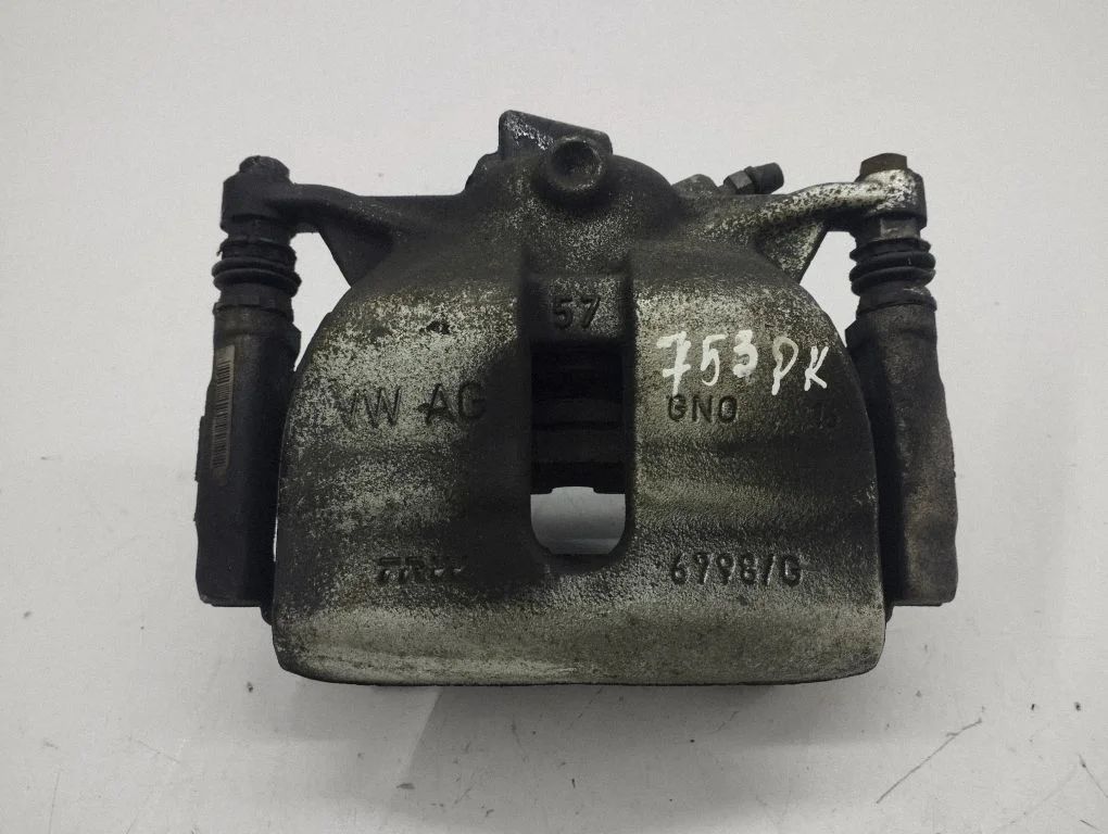 Front brake caliper – left