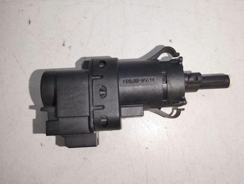 Brake pedal sensor switch 3M5T13480AC