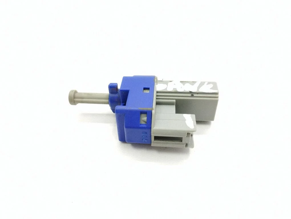 Brake pedal sensor switch
