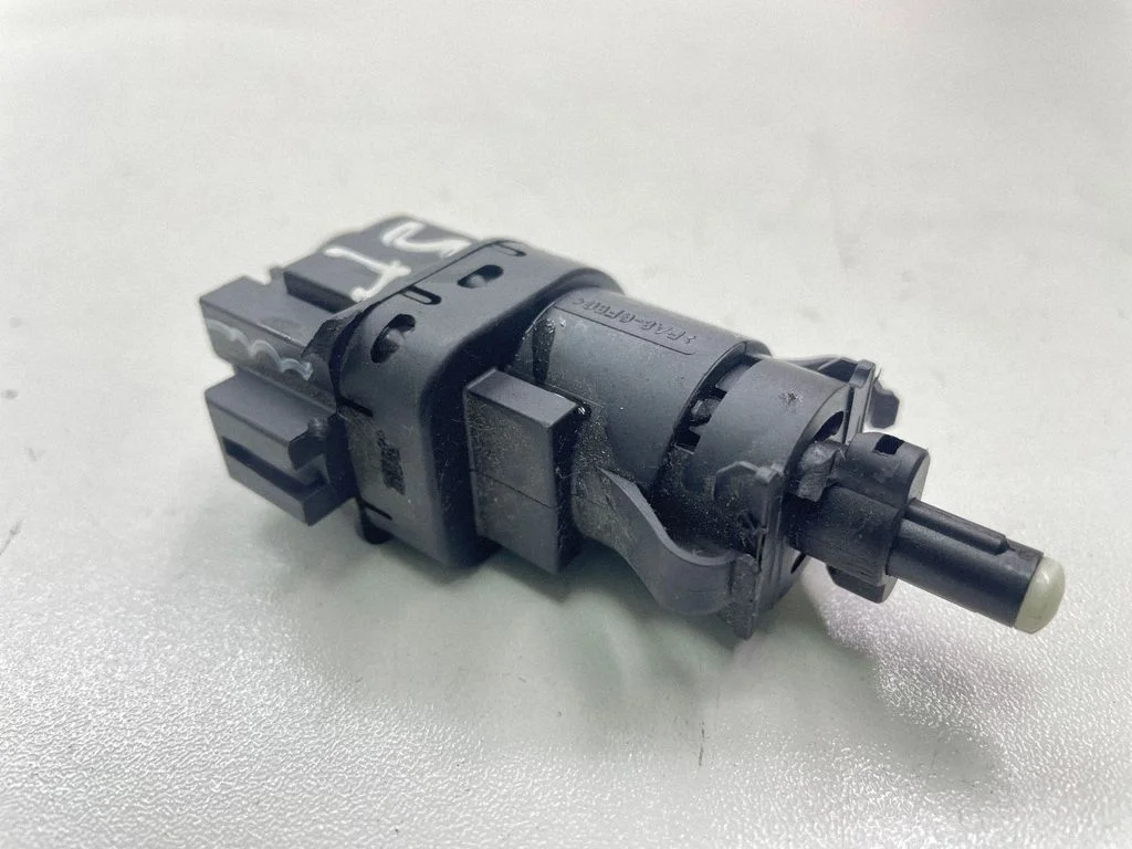 Brake pedal sensor switch – Volvo XC60 (2009-2013)