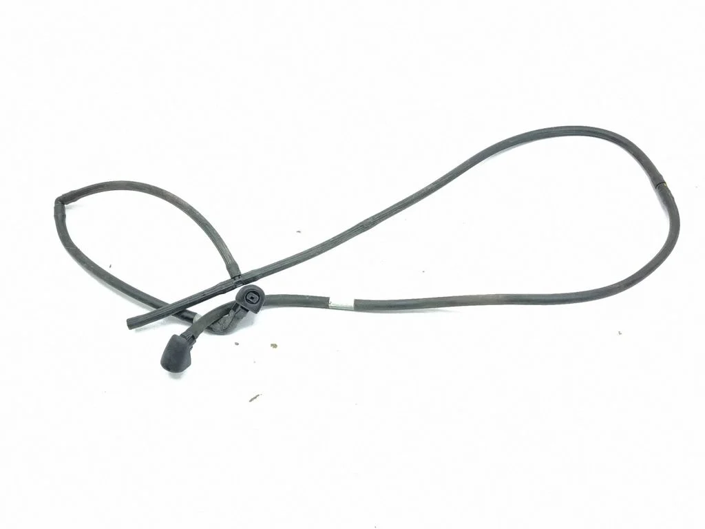Esiklaasi pesuvedeliku pihusti(d) – Mazda CX-5 (2012-2017)