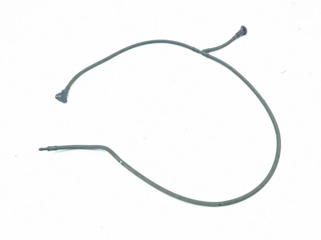 Windshield washer spray nozzle