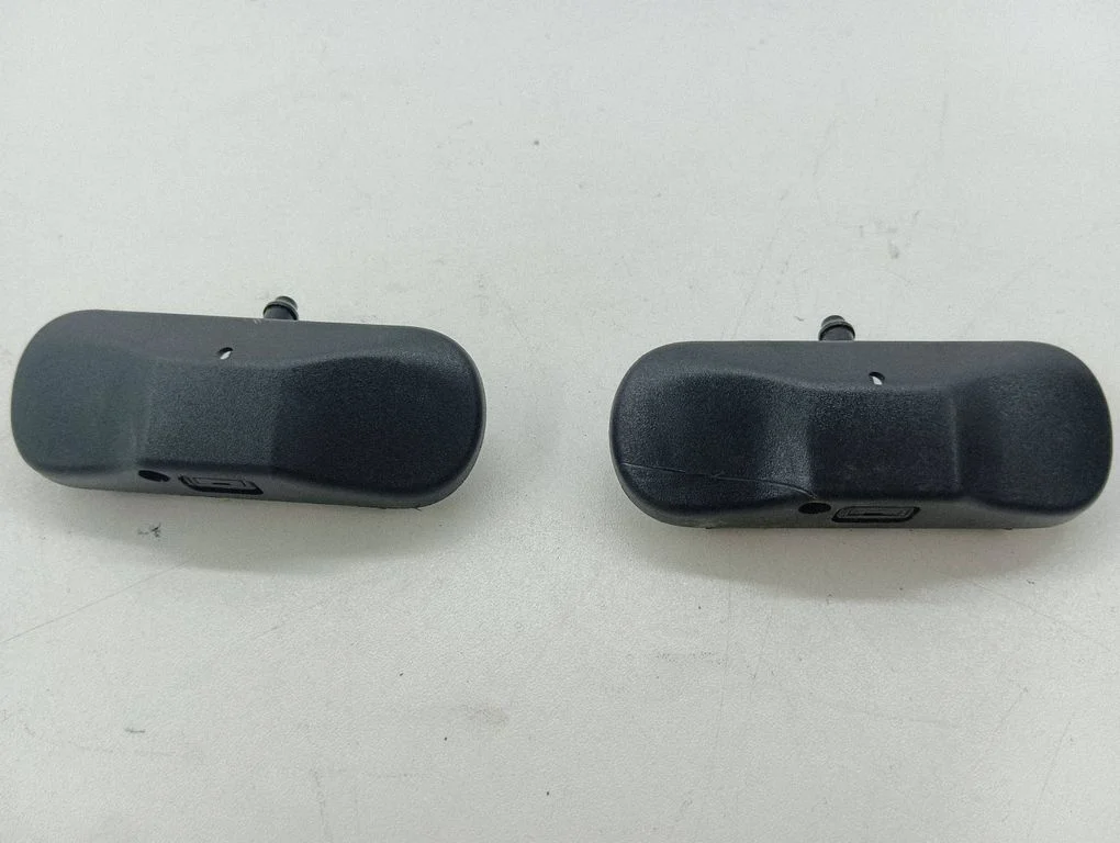 Priekšējā stikla logu šķidruma sprausla(-s) – Seat Arona (2017-)
