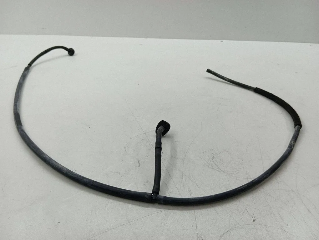 Windshield washer spray nozzle
