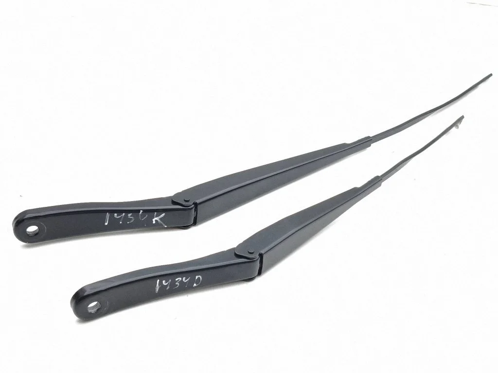 Priekšējā stikla tīrītāja svira 9847148680