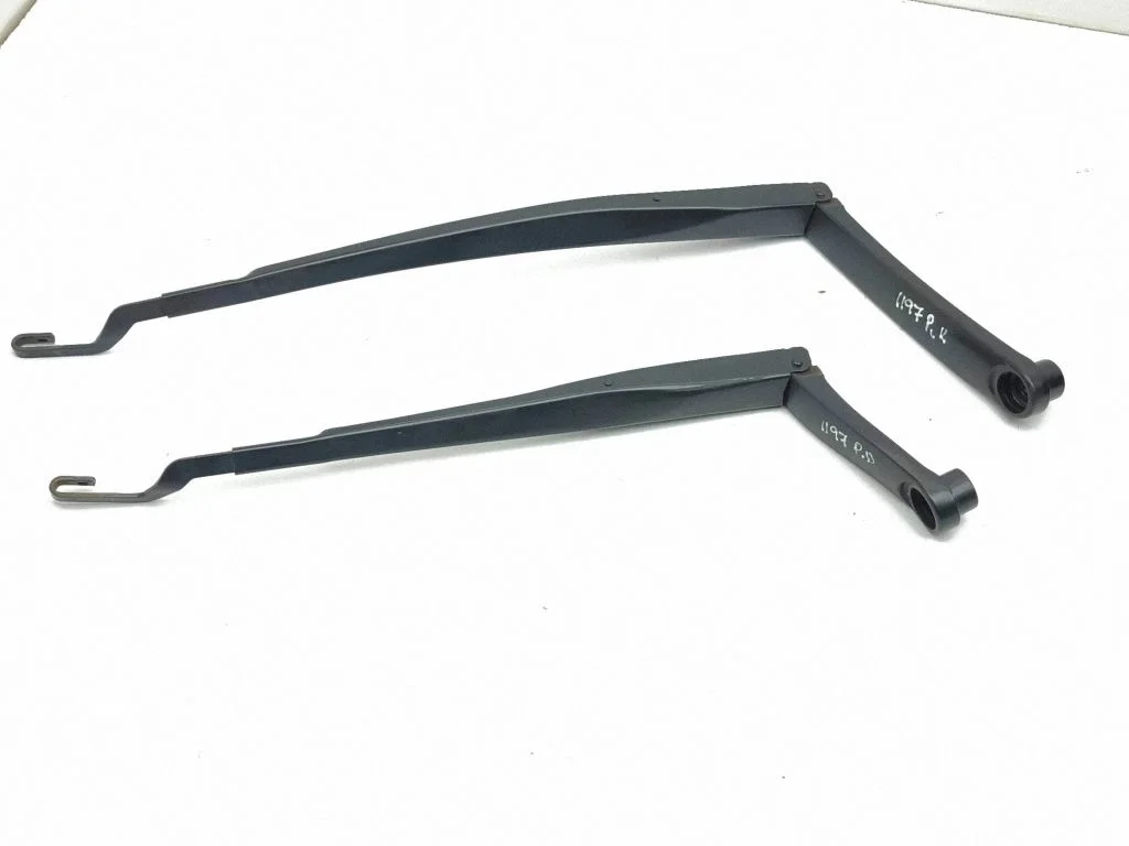 Front wiper blade arm – KIA Ceed (2018-)