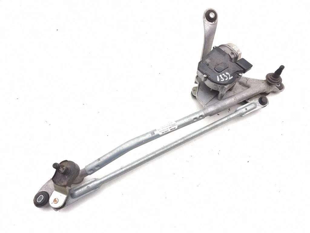 Front wiper linkage and motor 4k2955023b