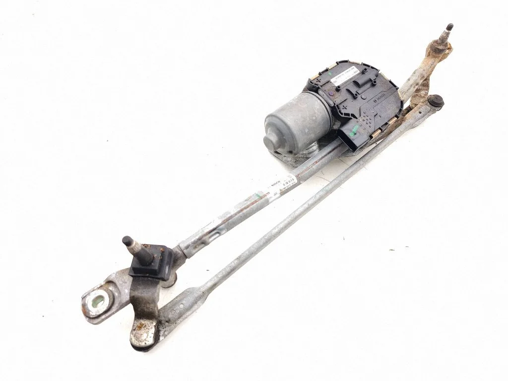 Front wiper linkage and motor 4G2955119