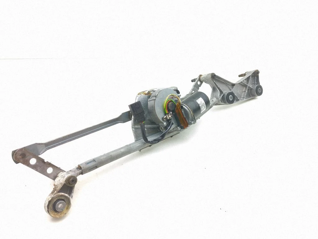 Front wiper linkage and motor A1668200740