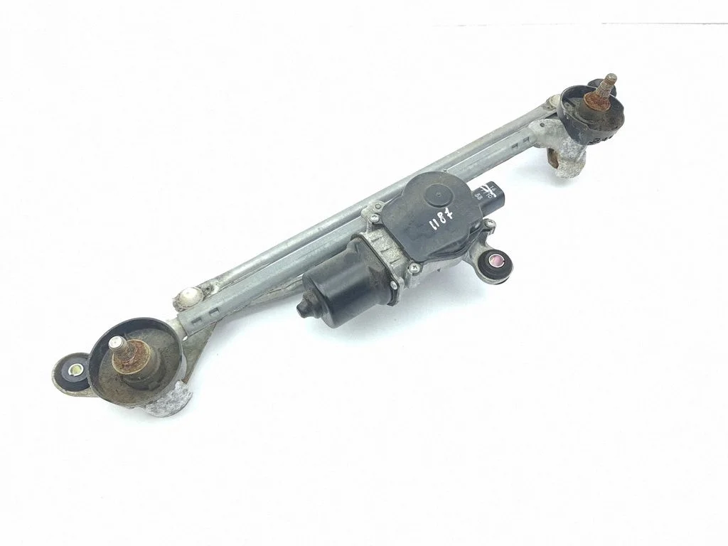Front wiper linkage and motor WM07C