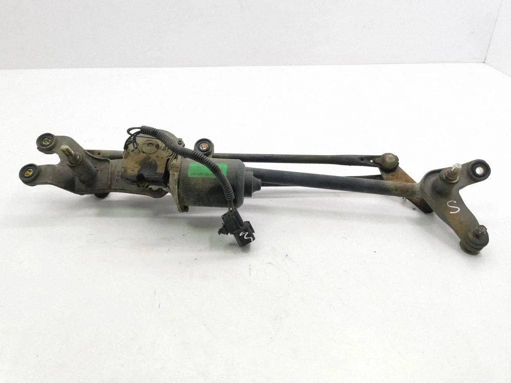 Front wiper linkage and motor – KIA Sorento (2002-2009)