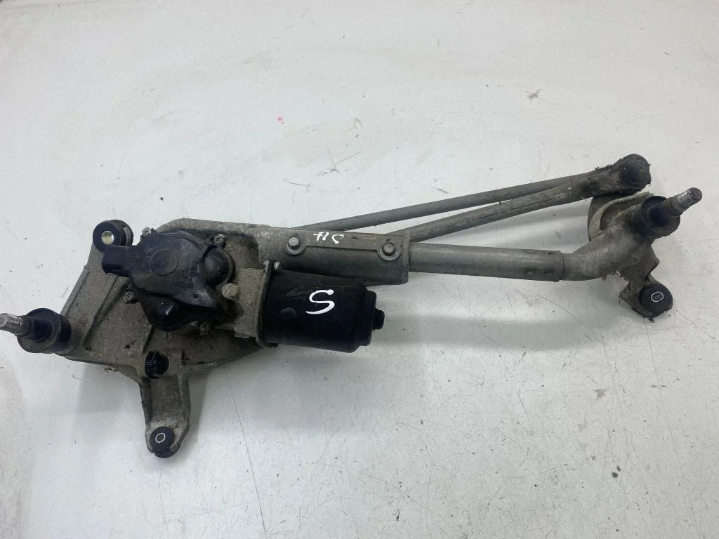 Mechanizm wycieraczek z silniczkiem 8723B086