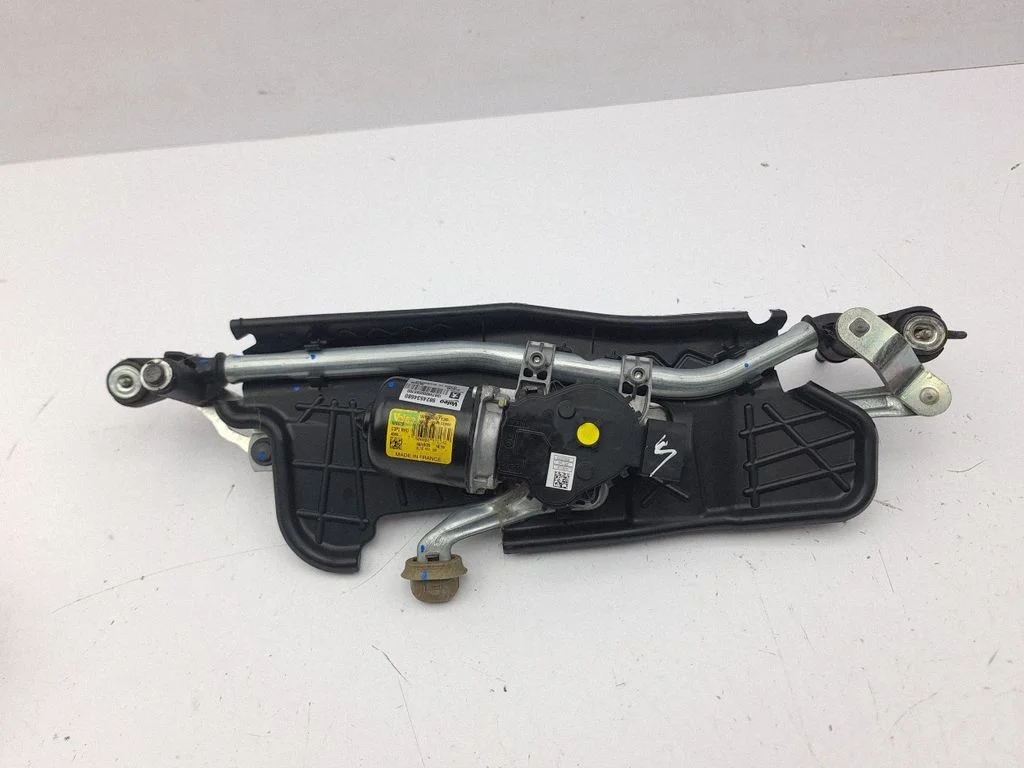 Front wiper linkage and motor 9824534680