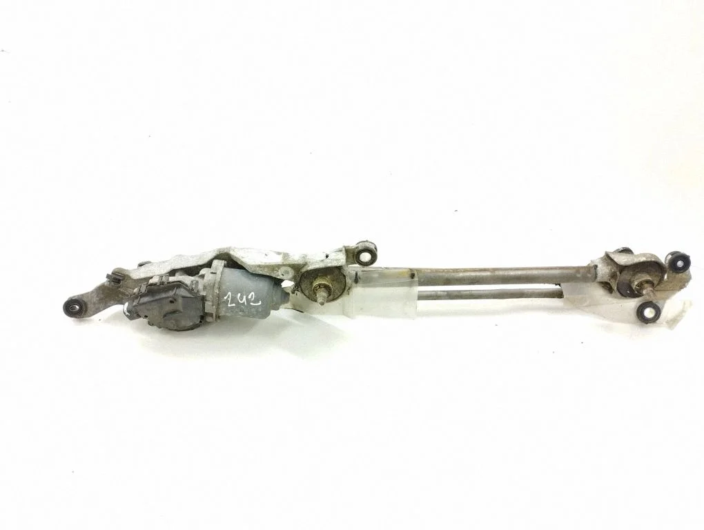 Front wiper linkage and motor 1593001280