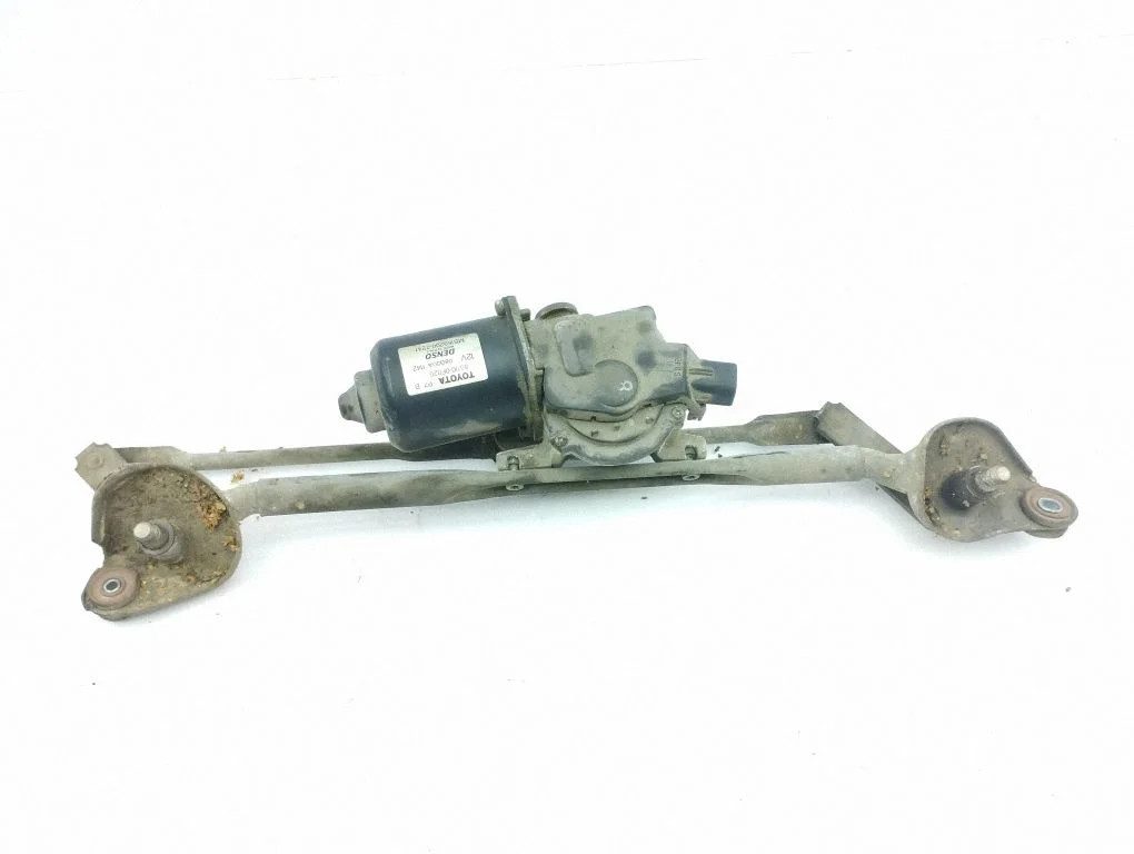 Front wiper linkage and motor 851100F020