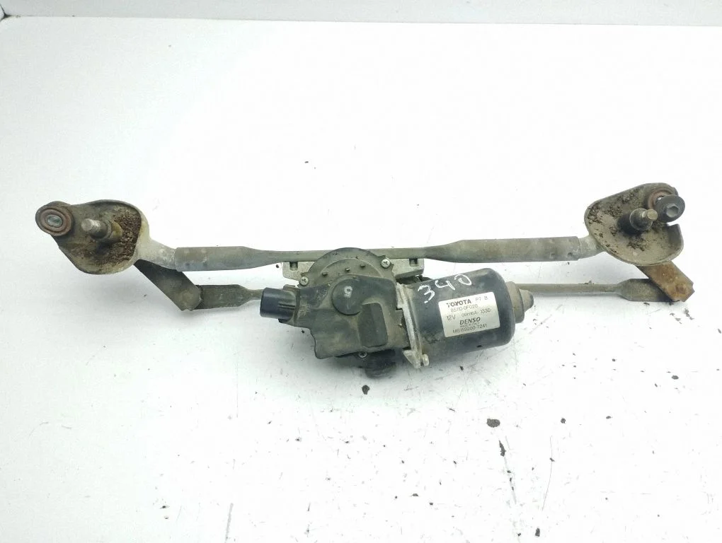Front wiper linkage and motor 851100F020