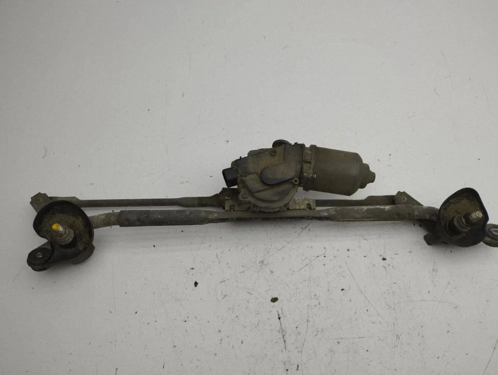 Front wiper linkage and motor 8511053040