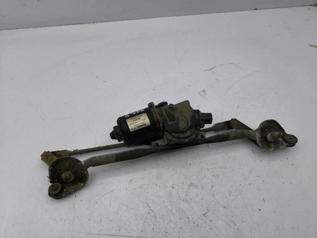 Front wiper linkage and motor 851100F020