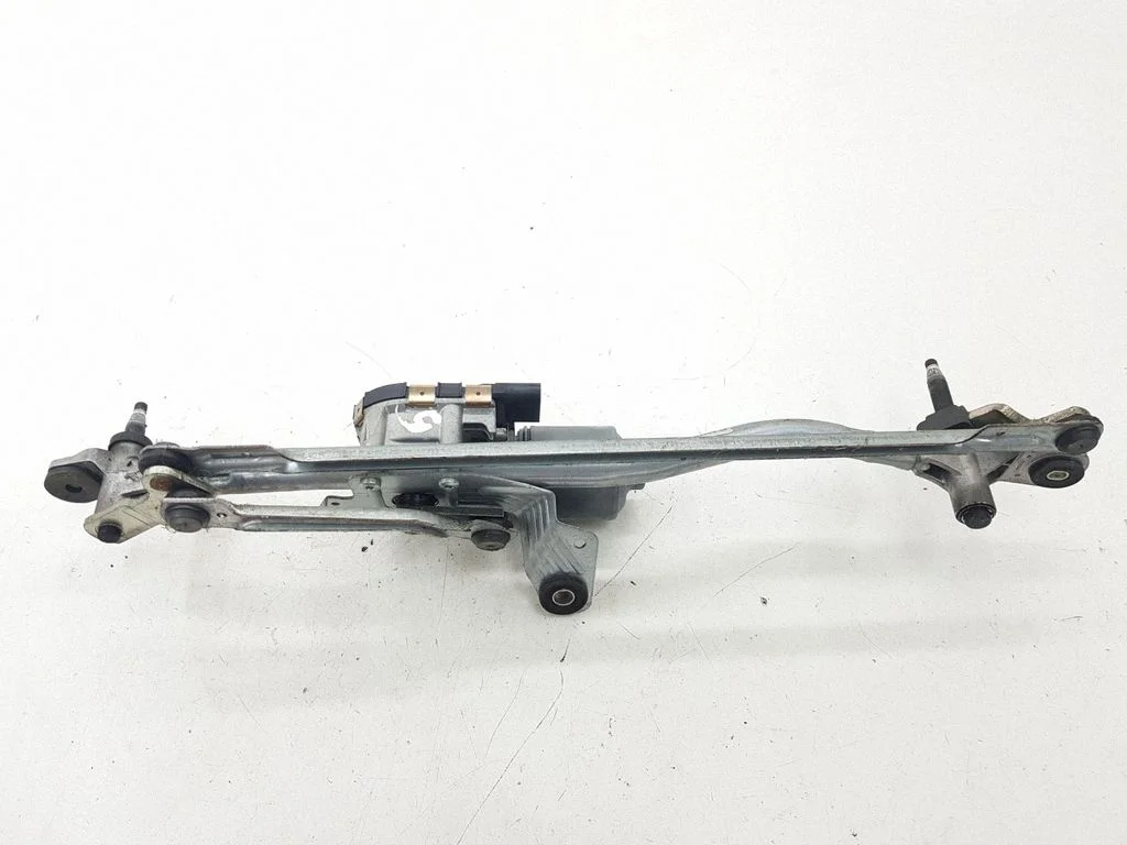 Front wiper linkage and motor – Audi A7 S7 4G (2011-2017)
