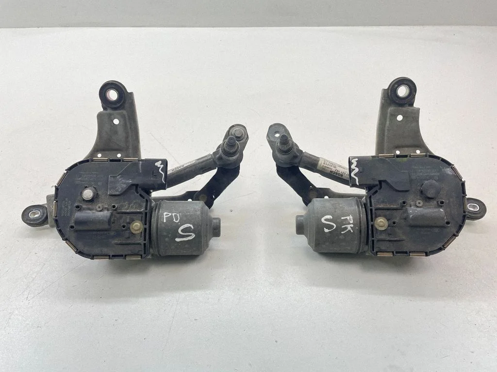 Front wiper linkage and motor 6M2117504DB