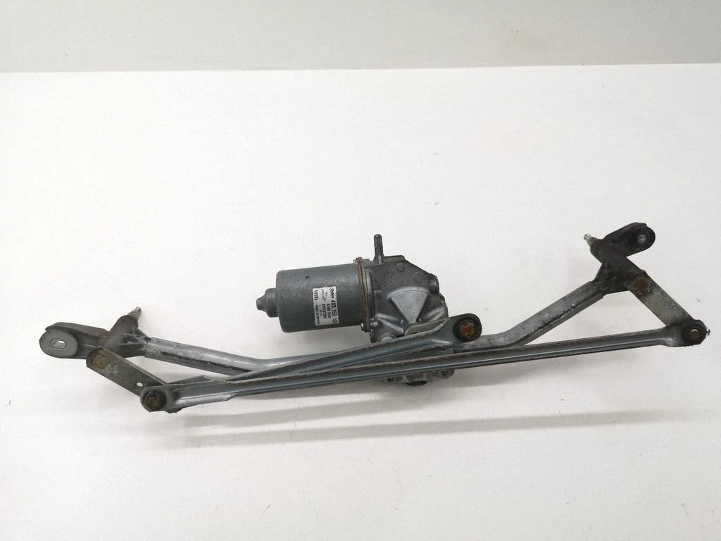 Front wiper linkage and motor 8X2317500BD
