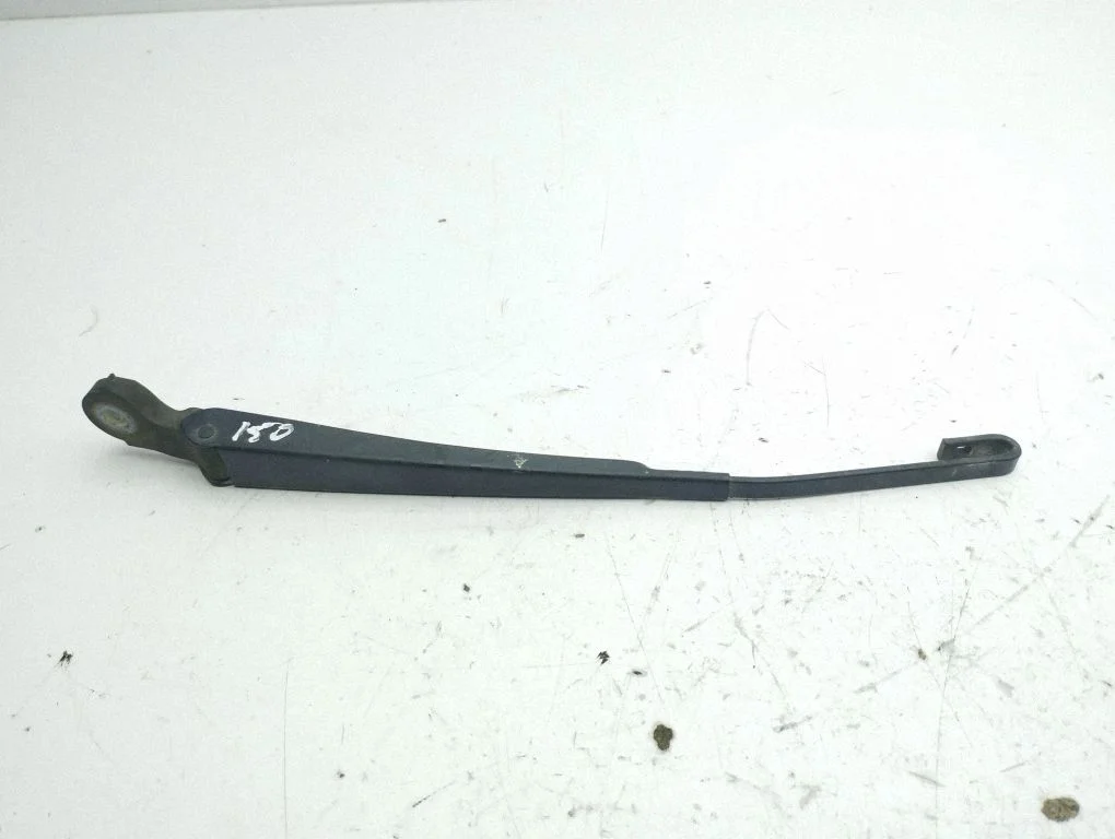 Rear wiper blade
