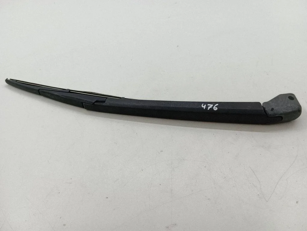 Rear wiper blade