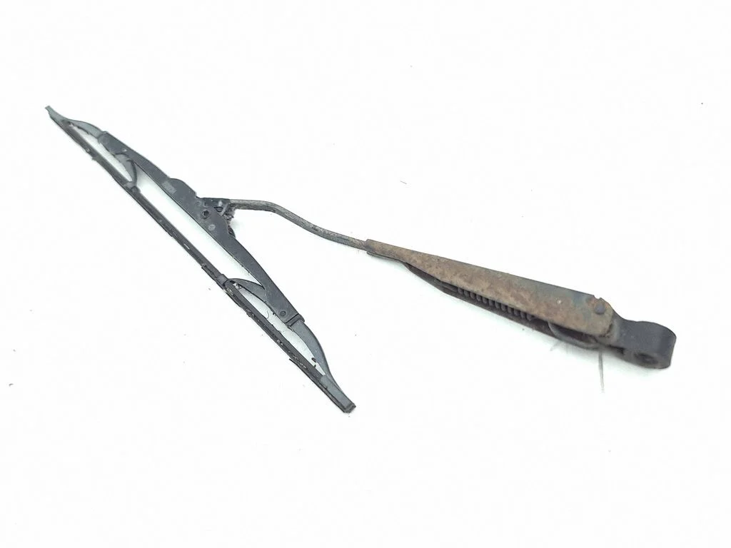 Rear wiper blade arm 05288704AC