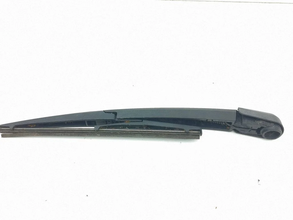 Rear wiper blade arm 076110