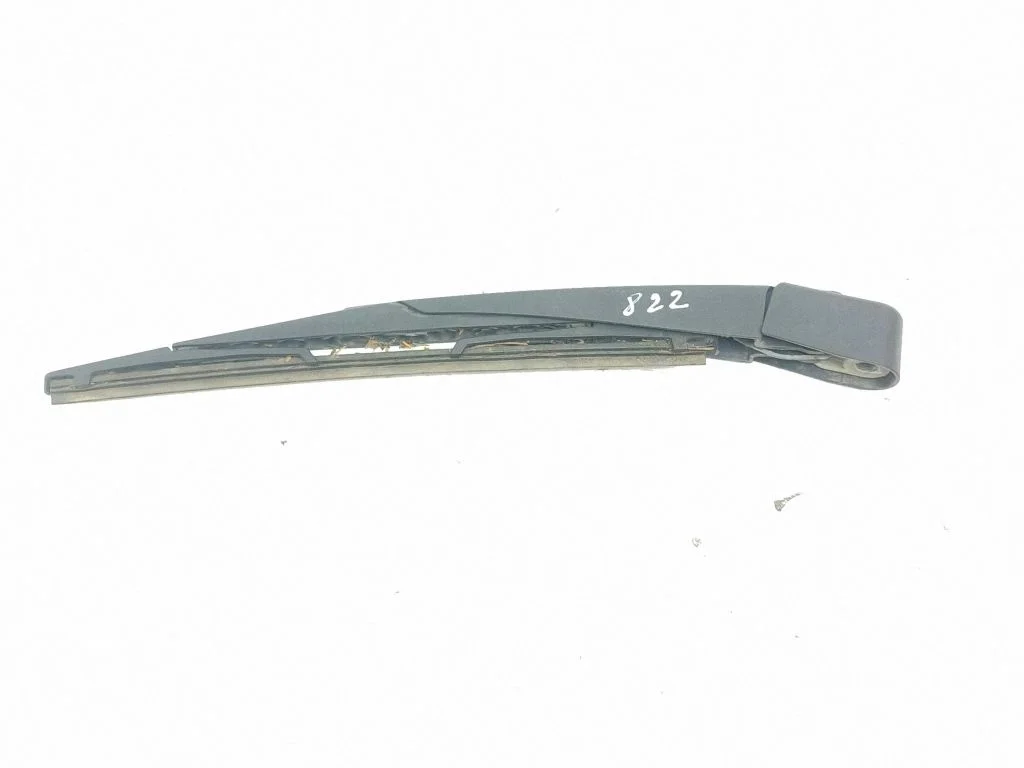 Rear wiper blade arm – Peugeot 308 (2013-2021)
