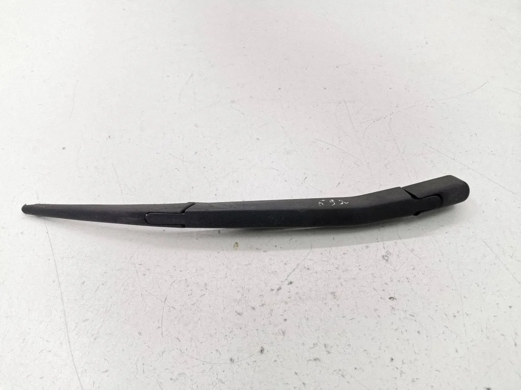 Rear wiper blade arm 55701469