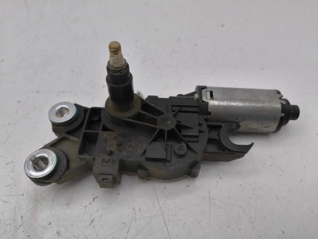 Aizmugurējā stikla tīrītāja motoriņš 53029212