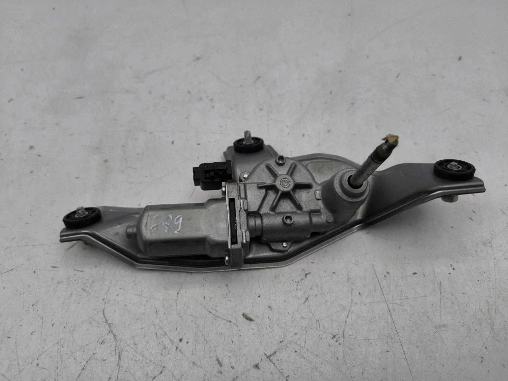 Rear window wiper motor KD5367450