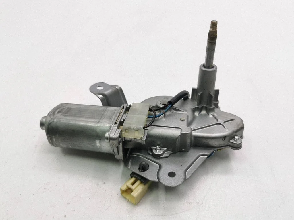 Aizmugurējā stikla tīrītāja motoriņš C23567450