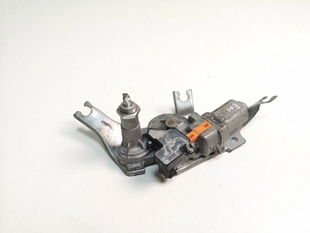 Rear window wiper motor – Honda Civic IX (2011-2017)