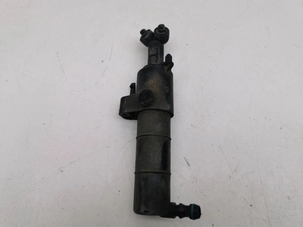 Headlight washer spray nozzle A218600247