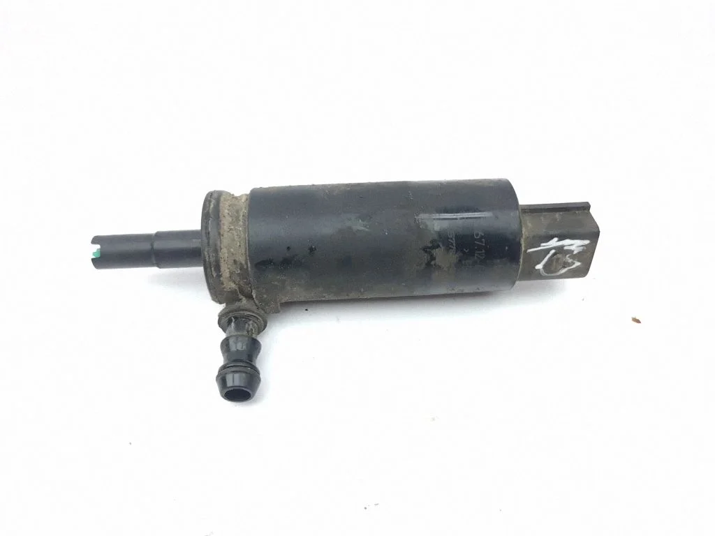 Headlight washer spray nozzle 6973097