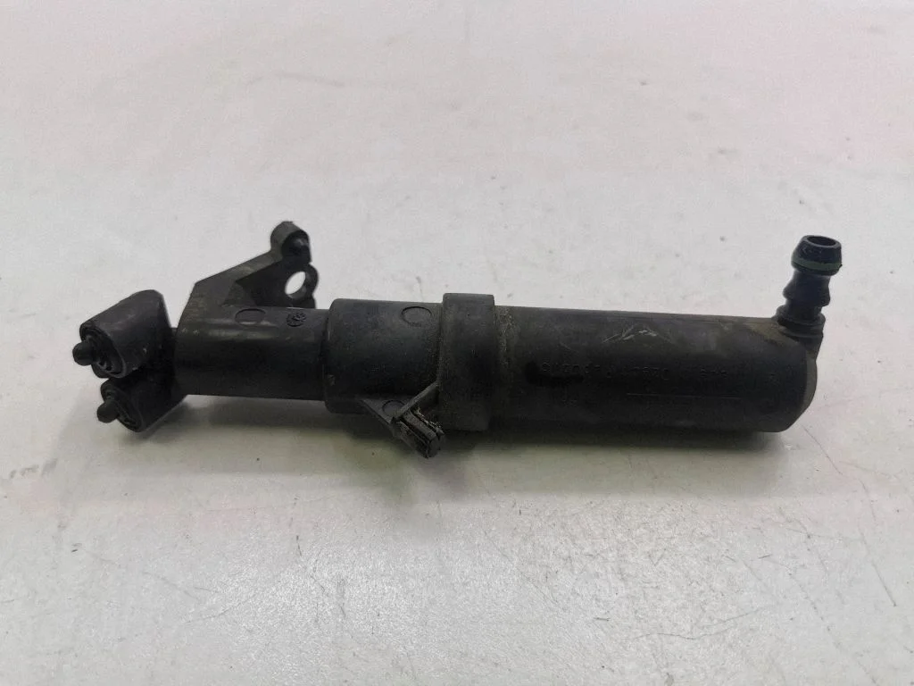 Headlight washer spray nozzle 0308011040