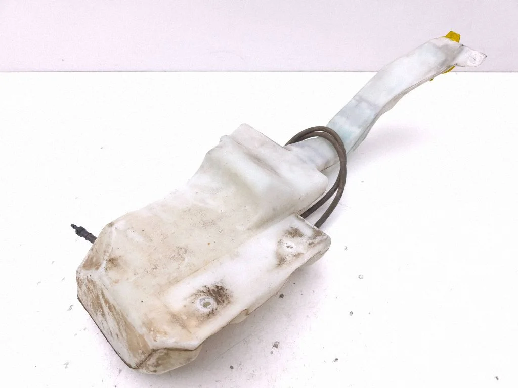 Windshield washer fluid reservoir/tank 68104799
