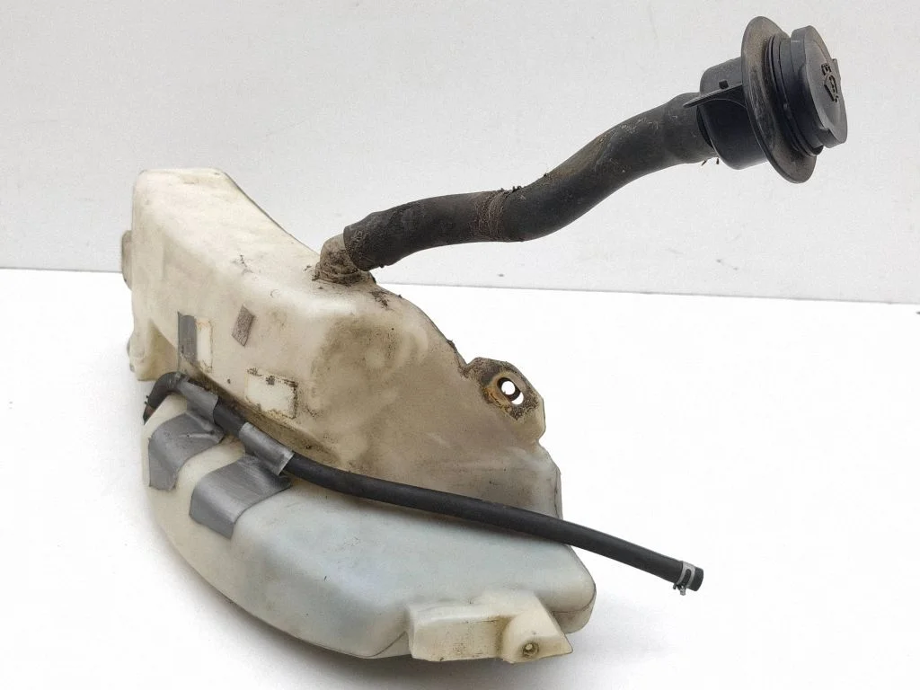 Windshield washer fluid reservoir/tank 3W0955453B