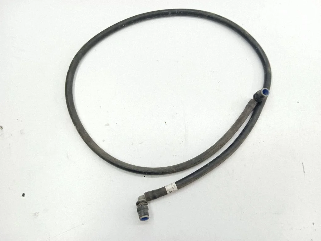 Headlight washer hose/pipe – BMW 7 Series F01 F02 F03 F04 (2008-2016)